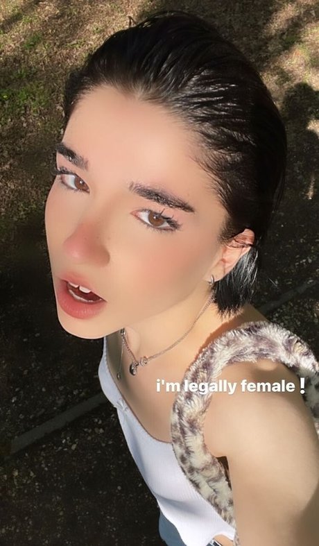 Arielle Maxine freie erwachsene foto