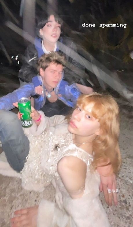 Arielle Maxine exklusive schöne archiv