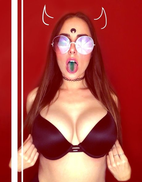 catlikemeow xxx kunst galerien