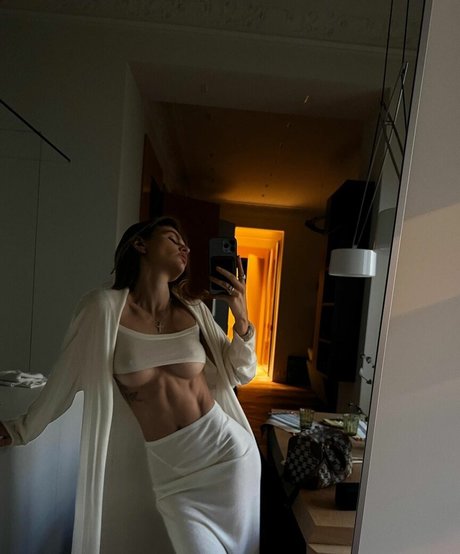 Anastasiia Mironova kostenlose sex foto