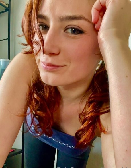 foxiwebb schauspielerin akt bilder