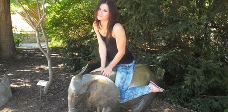 Trashgirlthalia schauspielerin nackte fotos