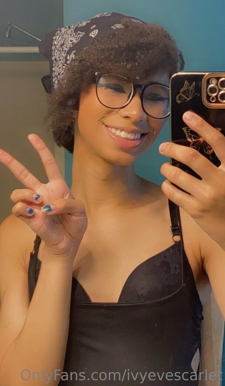 ivyevescarlet kostenlose nackten archiv