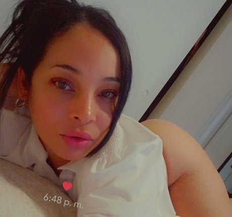 baby yafri schauspielerin perfekte galerie