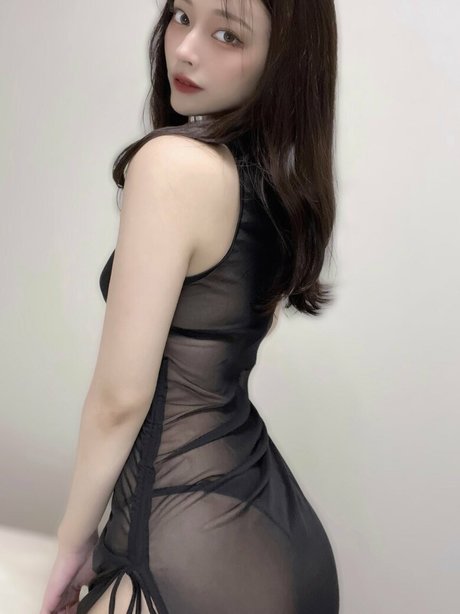 minachimaru exklusive kunst foto