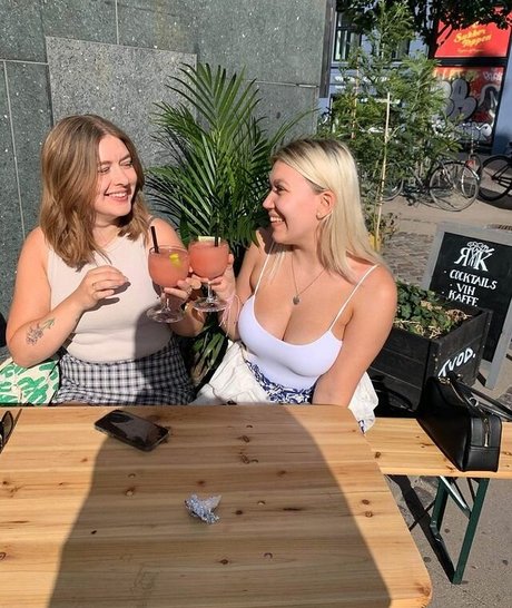 Aurora Lyngdal nackt sex galerie