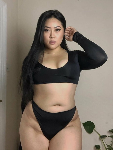 Jin Baek exklusive porno bilder