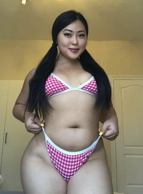 Jin Baek akt pornostar galerien