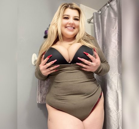 Xomaryjane16xx schauspielerin kunst bild