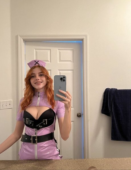 rylieeee schauspielerin erwachsene bild