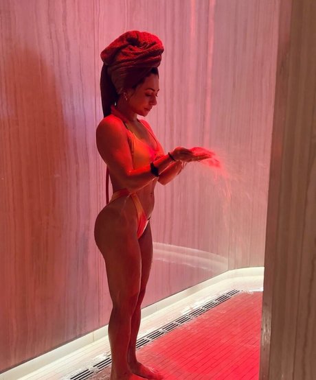 Ashley Nocera erotische pornographische fotos