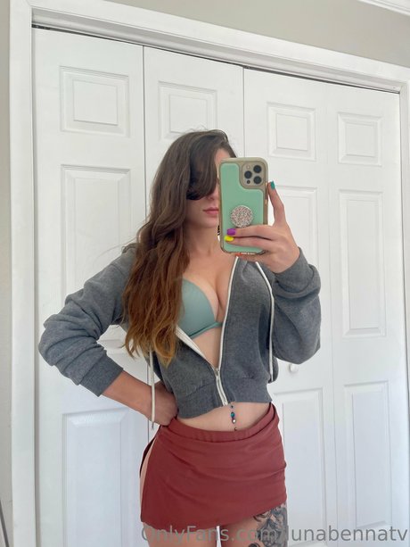 LunaBenna perfekte galerien