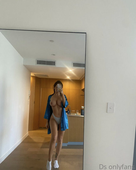 Danie Sommers perfekte nacktheit foto