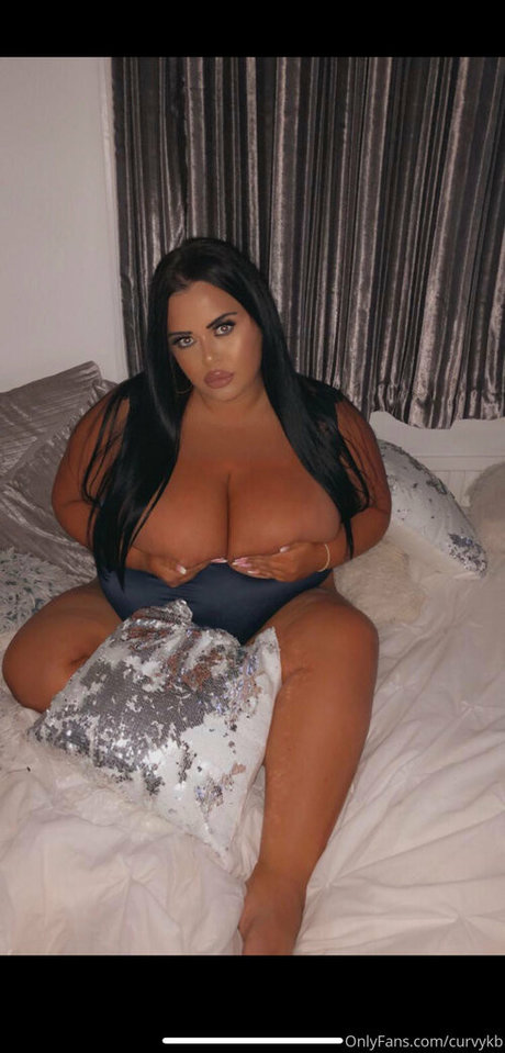 Curvykb hübsche hd galerie