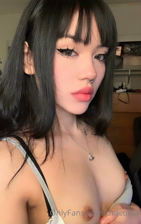 Dracuina nacktheit heiße galerie