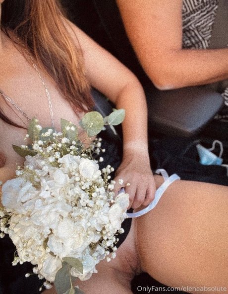 Elena Ptena xxx hübsche bilder
