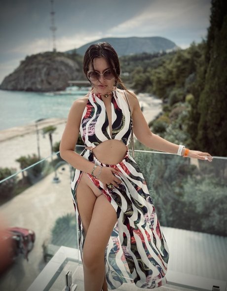 Elena Ptena pornostar nackten fotos