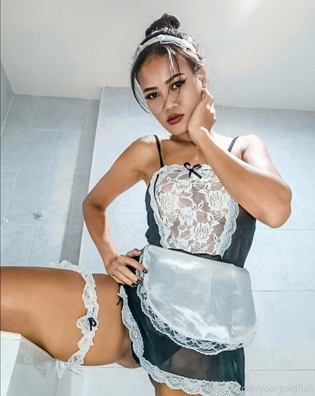 Yourgoldfish porno xxx bild