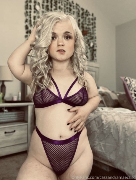 _Cassandra Mae Davis perfekte xxx galerie