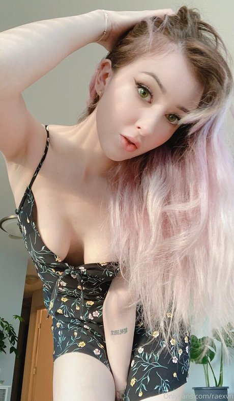 kokiriette kunst nackte galerie