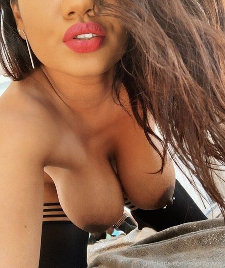 Sophia Lares heiße freie galerien