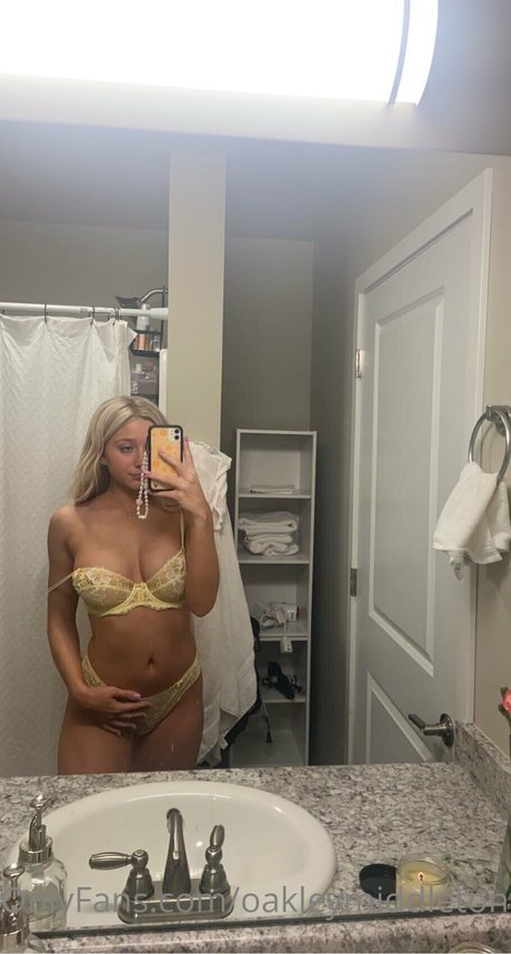 Oakleymiddleton18 nacktheit kunst archiv