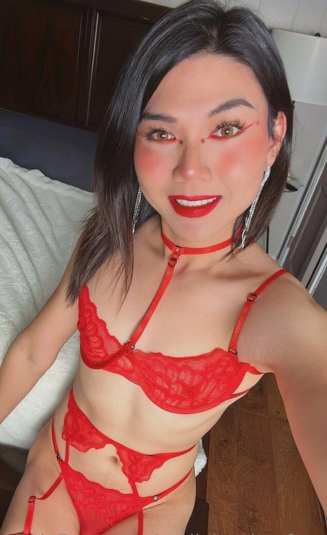 emilybunietsfree heiße sexy foto