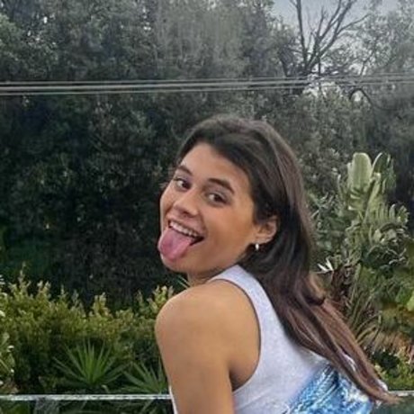 loochibabi porno nackt foto