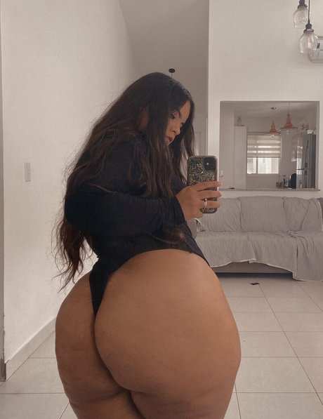 hängetitten onlyfans perfekte akt bilder