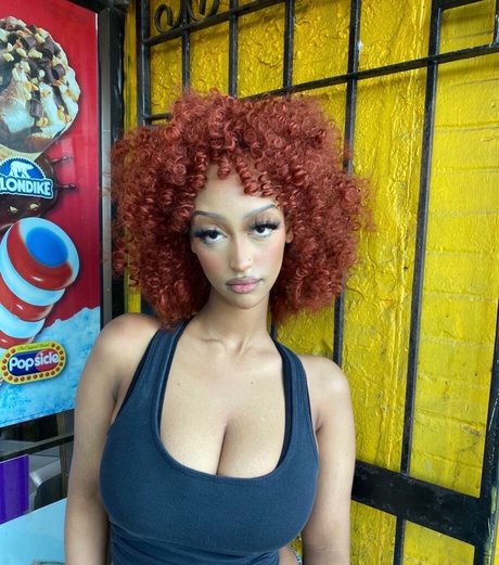 Solaya Ismail erwachsene pornostar galerie