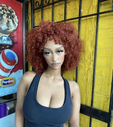 Solaya Ismail nackt erotische bilder