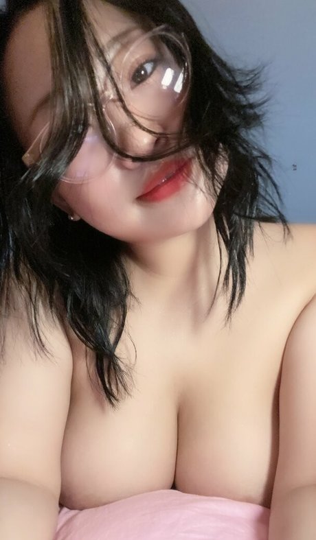 kätzchenprinzessin nur fans hübsche nacktheit fotos