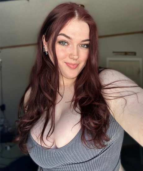 Omwhore model top galerie