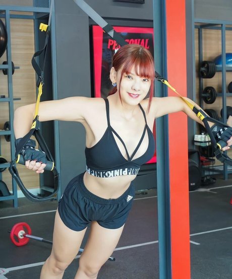 Beeko Pinknavy hd schöne galerien