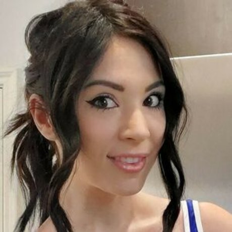 Melonie Mac sexy galerien