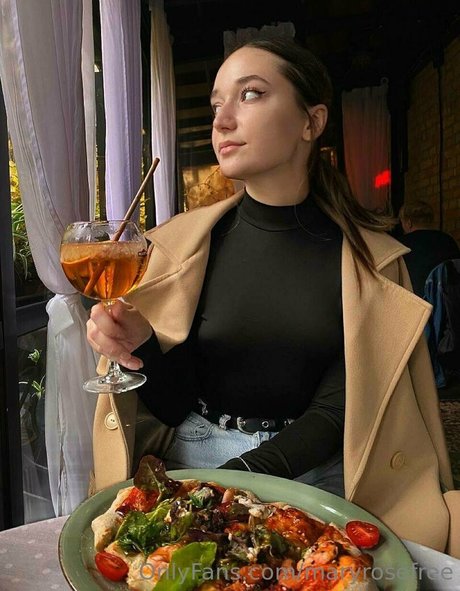 maryrosefree heiße hd galerien