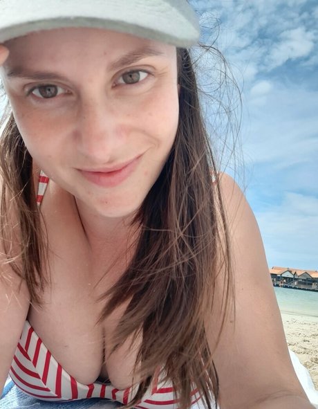 aussielilyfox nackt sex bild