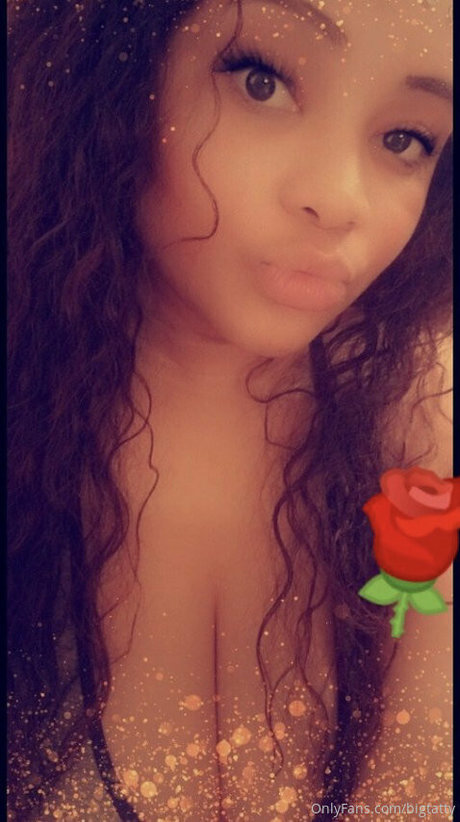 bigtatty pornostar bild