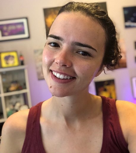 Lowco schauspielerin schöne foto