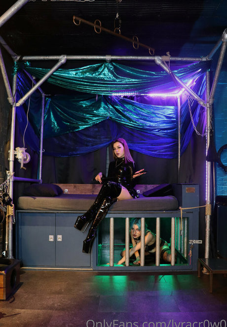 lyracr0w0 exklusive schöne archiv