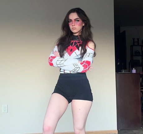 Awkspew roo2 porno foto