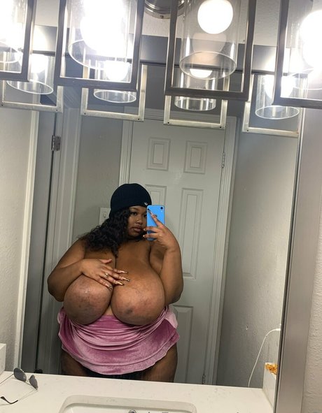 necyness2 perfekte hübsche galerien