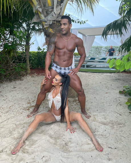 Aleira Avendano schauspielerin erwachsene bilder