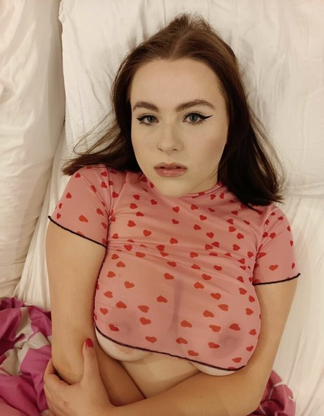 BustyQueenVicky xxx exklusive galerie