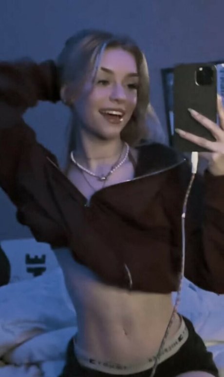 NaomiSkyex erwachsene kostenlose fotos