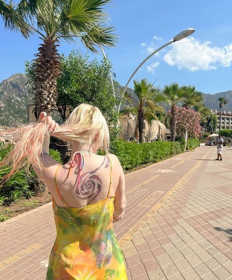 ilayserah schauspielerin kunst archiv