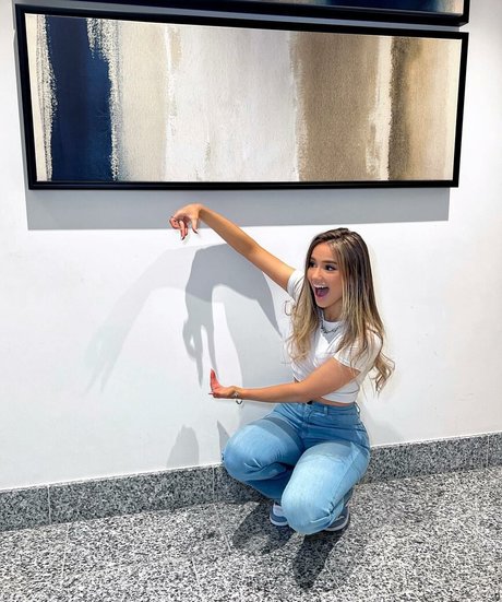 Bela Fernandez exklusive erotische galerien