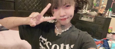 cyber0v0 nacktheit xxx bild