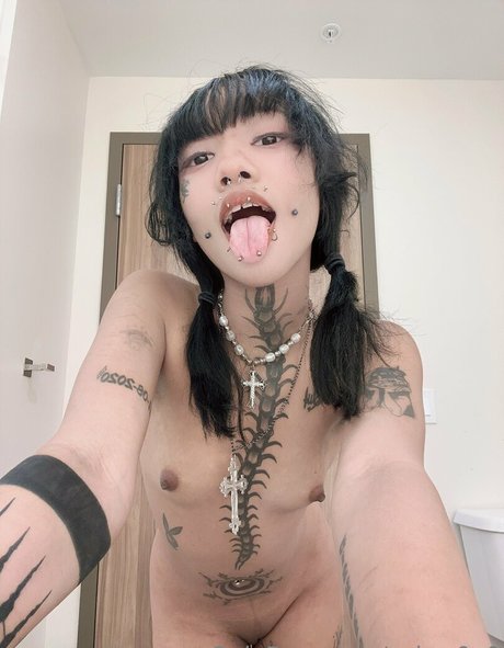 cyber0v0 hd nacktheit foto