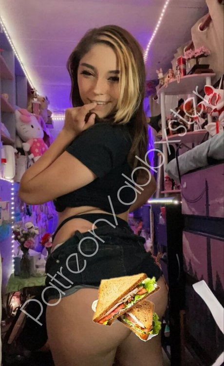 Abbxeh nackt freie bild